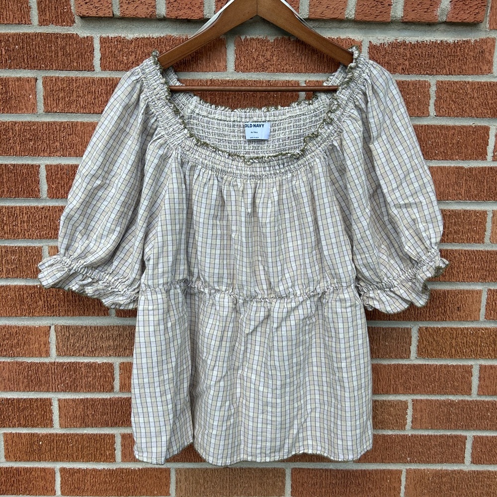 Old Navy Plaid Peplum Top